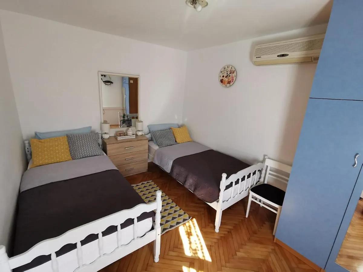 Authentic Apt In Stone House At The Top Location Split 0*,