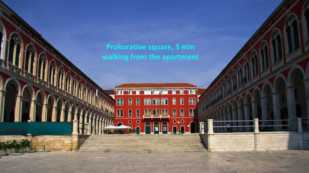Apartament Authentic Apt In Stone House At The Top Location Split